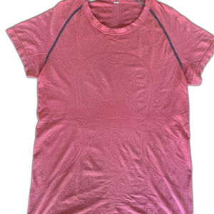 🧡 Lululemon Women's Coral Short Sleeve Top – Approx. Size 12 🧡